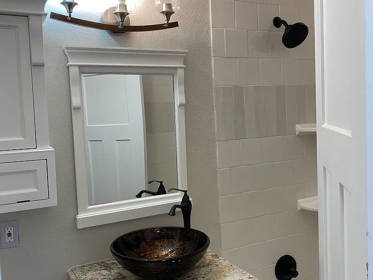 207 Marston Ave #B — Photo 18