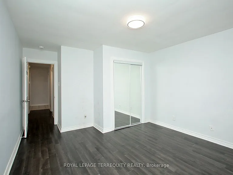 1 Barnes Cres — Photo 22