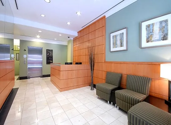 Sold by Warburg | media 4