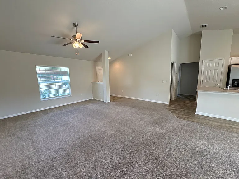 15415 SW 34th Ave — Photo 17
