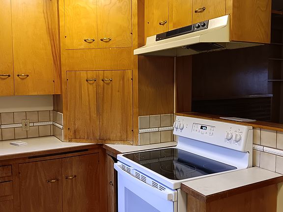 Kitchen storage.