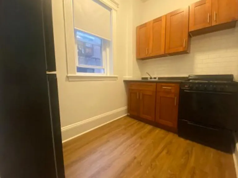 1340 Commonwealth Ave #5 — Photo 2