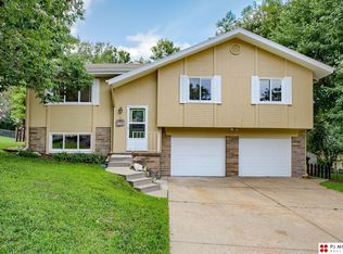19037 Morrissey Cir, Elkhorn, NE 68022
