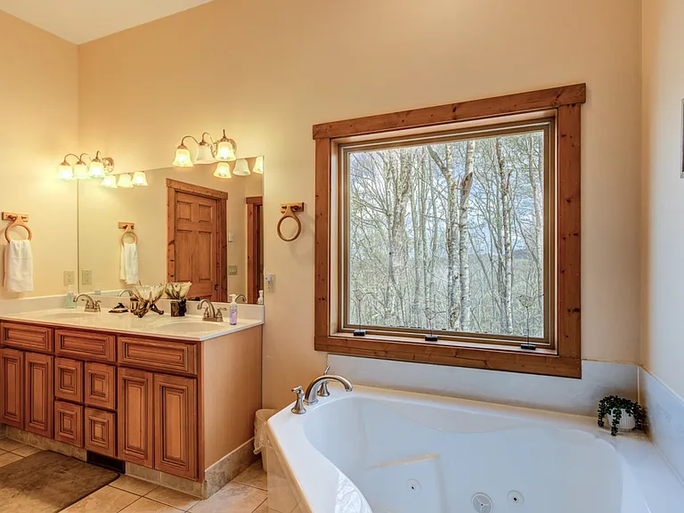 W Blueberry Ln — Photo 9