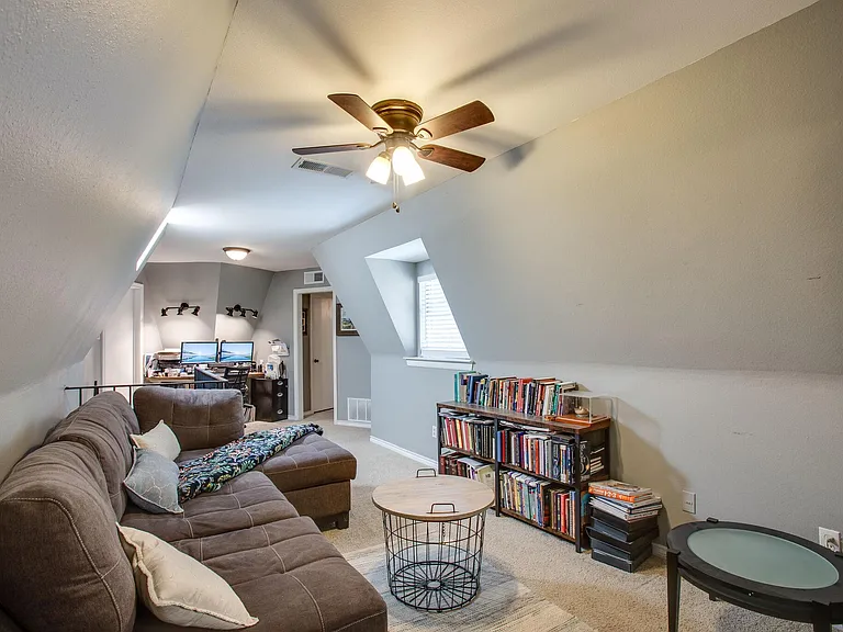137 Oak Haven Dr — Photo 29