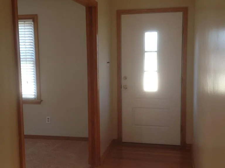 8088 Lynmar Ln — Photo 3