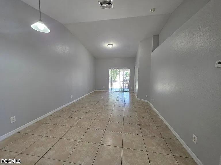 2419 Joe Ave S — Photo 5