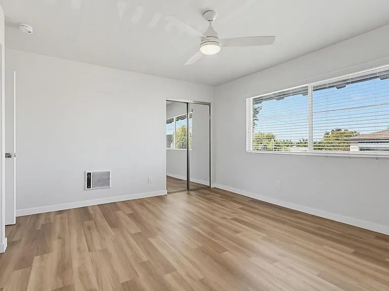 25829 Viana — Photo 57