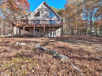 150 Pebble Rock Rd, Lackawaxen, PA, 18435
