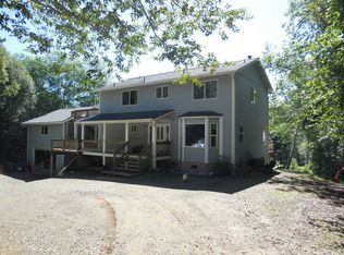 16325 Campbell Rd, Brookings, OR 97415