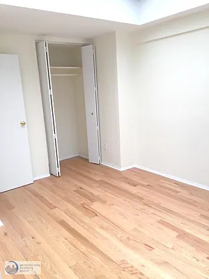 Rented by Metropolitan Property Group | media 25