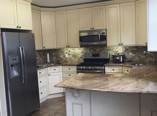 1114 39th St, Brooklyn, NY 11218