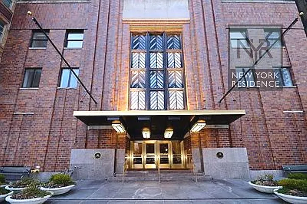 Rented by New York Residence | media 59