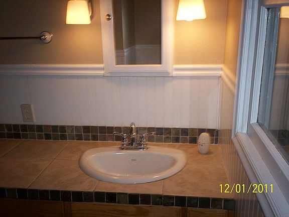 4th image of 3506 E 21st St