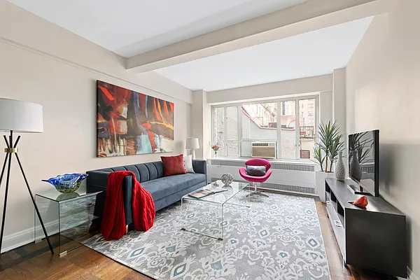 Sold by Compass | media 1
