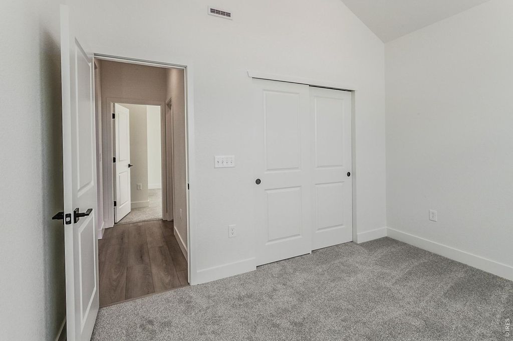 734 Trumpet Ct