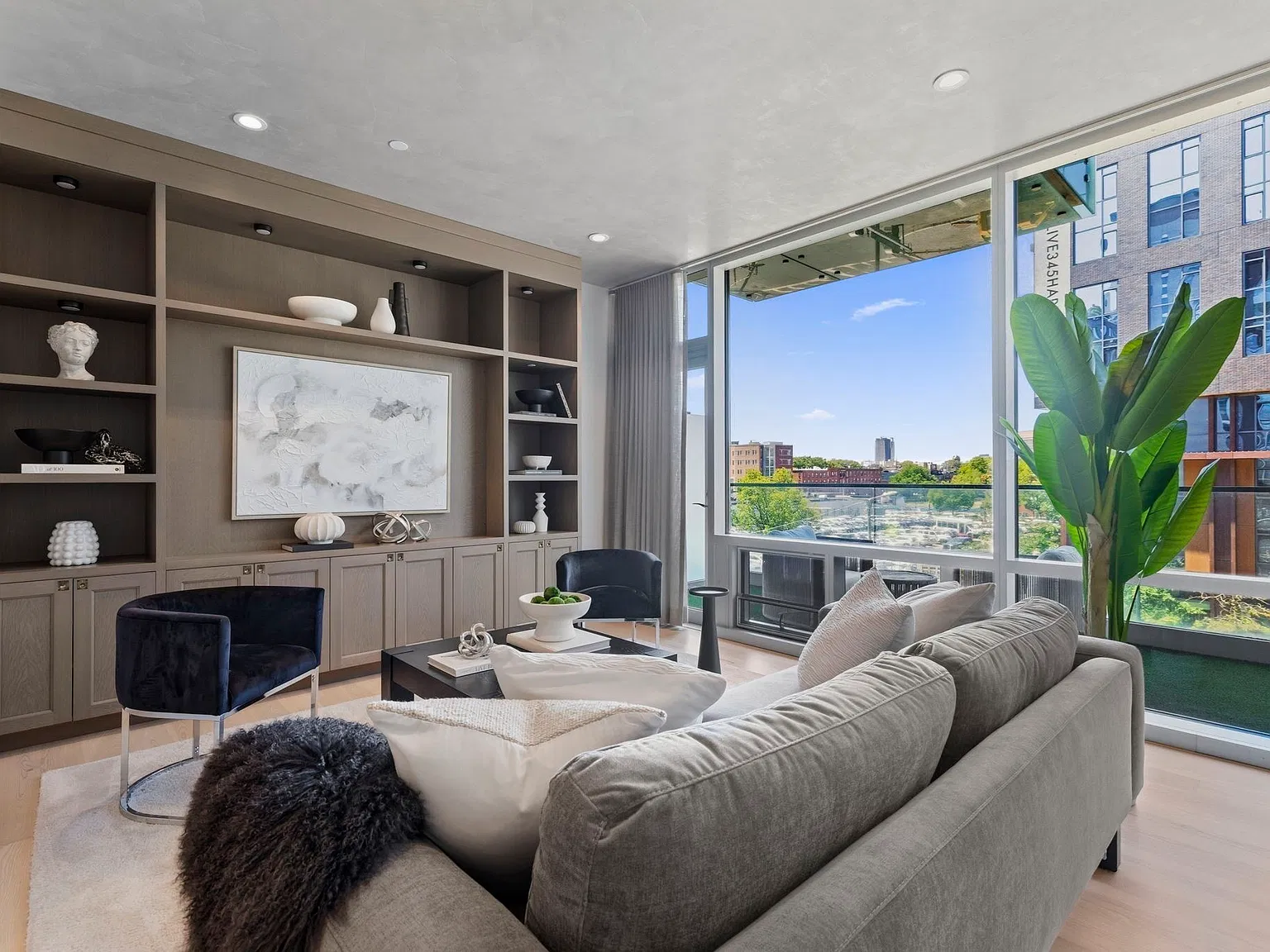 1 bed, 1.5 bath, 878 sqft, $4,650 — Photo 4