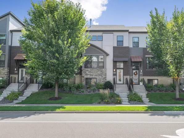 4003 River Valley Way, Eagan, MN 55122