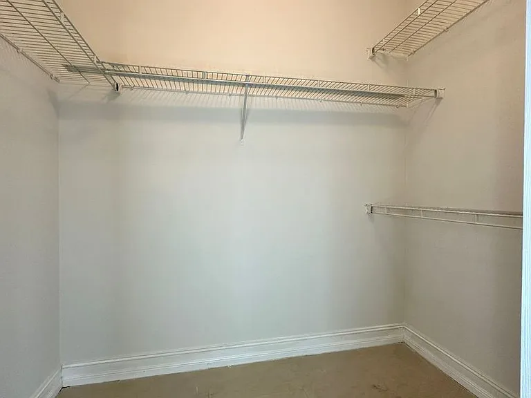 Vista del Rio Apartments — Photo 64