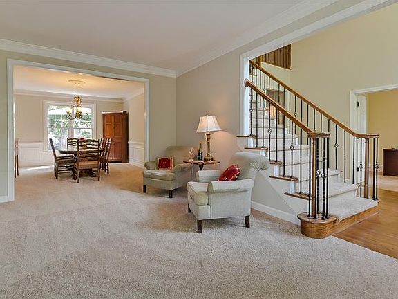 5th image of 9300 Chapelwood Dr