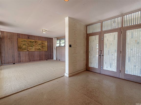 2nd image of 4117 Kaimanahila St