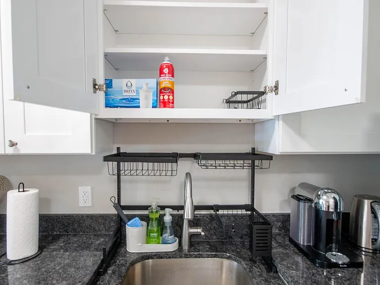 116 Essex St #206 — Photo 18