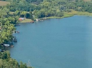300 NE Bobwhite Dr, Medicine Lodge, KS 67104
