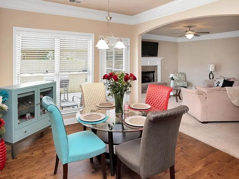 7102 Sutter Ct — Photo 8