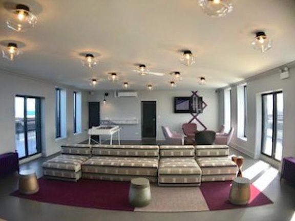 5th image of 1032 W Loyola Ave #407S