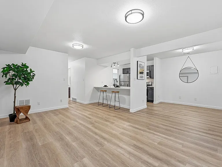 3790 Iris Ave — Photo 2