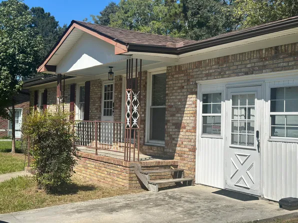 105 Wren Ct, Summerville, SC 29485