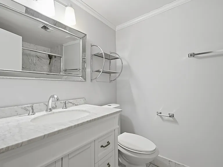 110 Southport Woods Dr #110 — Photo 12