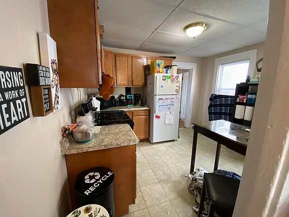 2nd image of 40 Wigglesworth St #2