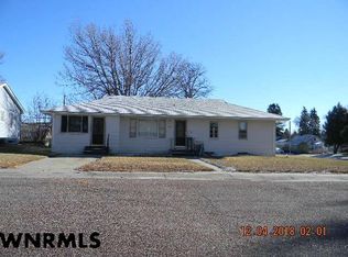511 Locust St, Kimball, NE 69145
