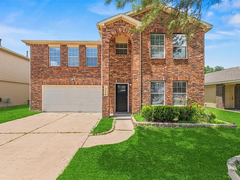 19526 Cliffsage Ct — Photo 1
