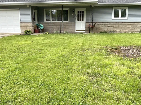904 North Dr, Crawfordsville, IN 47933