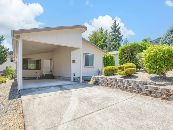 107 NW Wrightwood Cir, Grants Pass, OR 97526