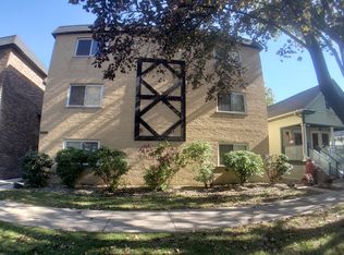 1130 Dunlop Ave APT 2C, Forest Park, IL 60130