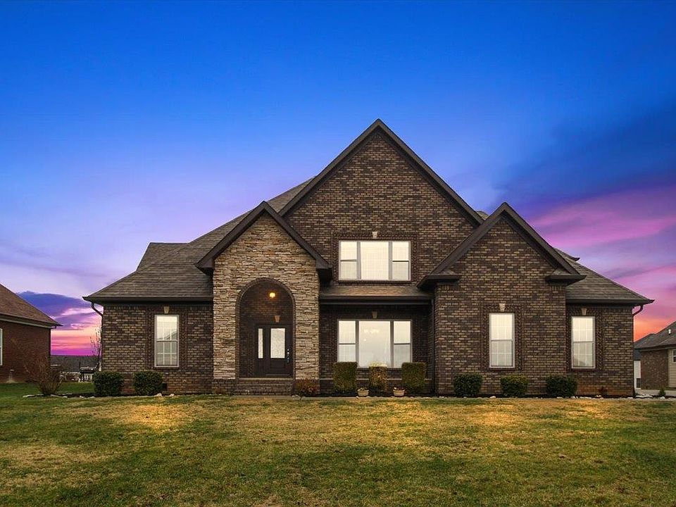 1st image of 614 Diamond Peak Dr