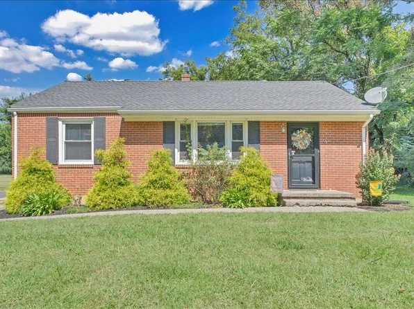 4027 Hershberger Rd NW, Roanoke, VA 24017