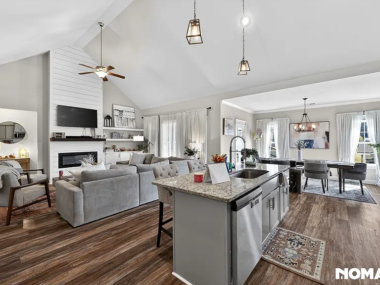 307 Tivoli Ct — Photo 12