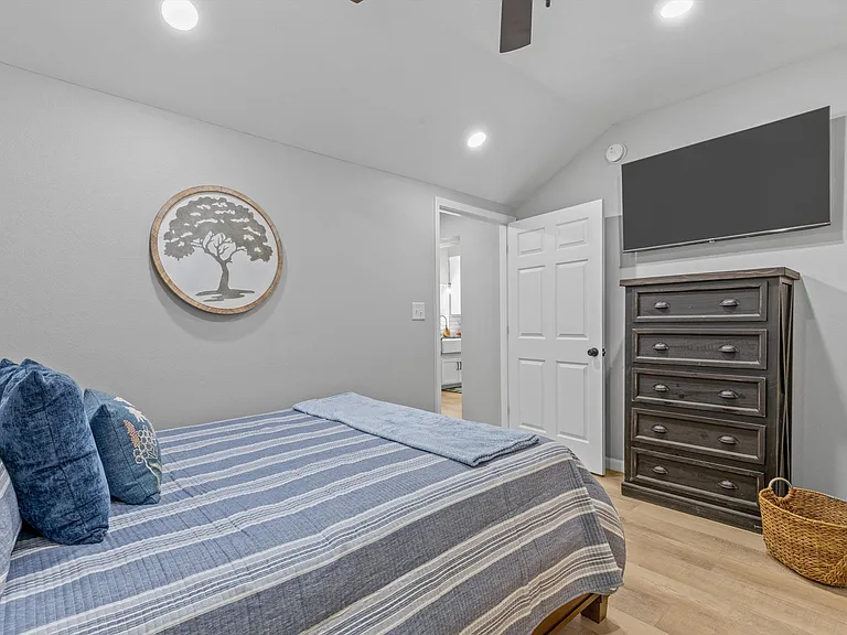 648 Middle Creek Rd — Photo 16