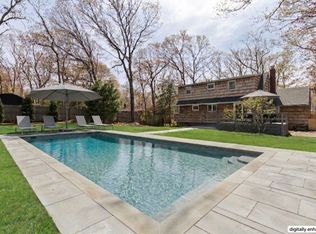 135 Pembroke Dr, East Hampton, NY 11937