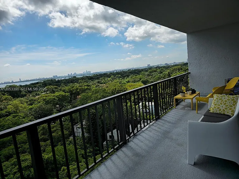 5701 Biscayne Blvd #Penthouse 1 — Photo 22