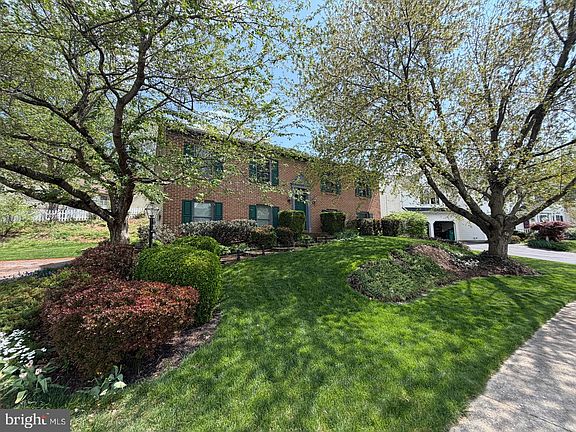 2nd image of 917 Chowning Dr