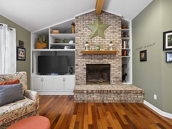 5th image of 5400 S Harmony Rd