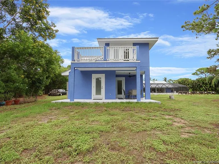 64 NE Acacia Trl — Photo 30