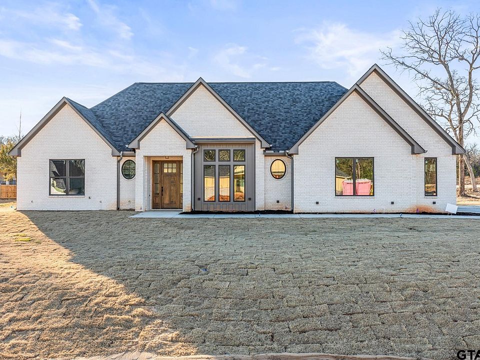 1st image of 14532 Woodland Creek Dr