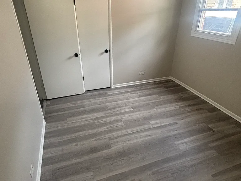2113 Hawthorne Rd — Photo 8