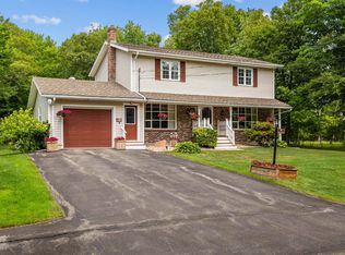10 Woodlands Blvd, Cornwall, PE C0A 1H4